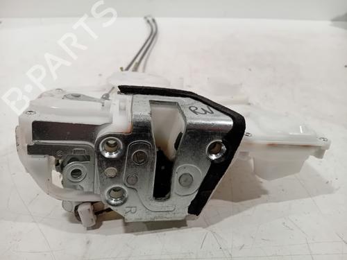 Used Front right lock OPEL AGILA B (H08) 1.2 (F68) (86 hp) 22381432