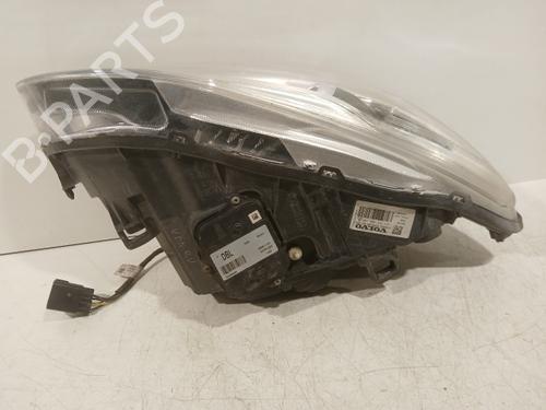 Right headlight VOLVO V60 I (155) D4 | BP40606981C29 - Image 3