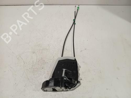 Used Rear right lock Rear right lock TOYOTA YARIS (_P13_) 1.5 Hybrid (NHP130_, NHP130) (101 hp) 40444986 40444986