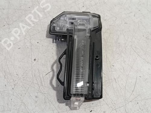 right-front-indicator-audi-q3-f3b-2018-23505052 main image