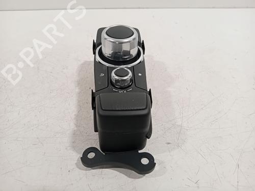Used Switch MAZDA 2 Hatchback (DL, DJ) 1.5 (75 hp) 19101138