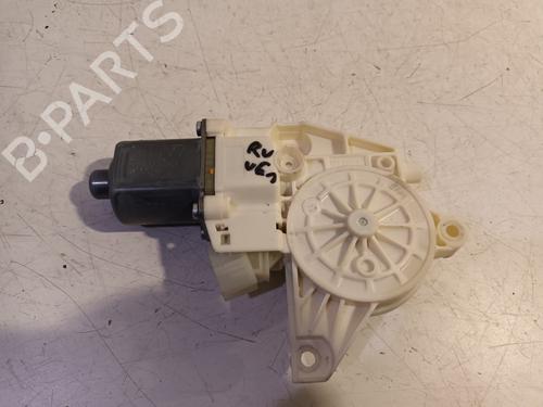 Used Right front window motor MERCEDES-BENZ GLA-CLASS (X156) GLA 200 (156.943) (156 hp) 18013107
