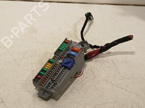Fuse box BMW 5 (G30, F90) 530 e Plug-in-Hybrid | BP27433632E1 - Image 3