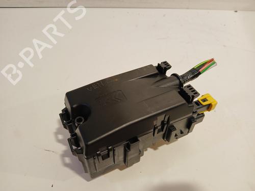 Used Fuse box PEUGEOT 3008 II SUV (MC_, MR_, MJ_, M4_) 1.5 BlueHDi 130 (131 hp) 29541153