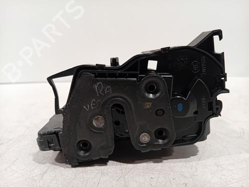 Højre bagtil lås Højre bagtil lås RENAULT SCÉNIC IV (J9_) 1.3 TCe 160 (163 hp) 39766893 39766893