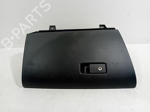 Used Glove box Glove box 19280381 19280381