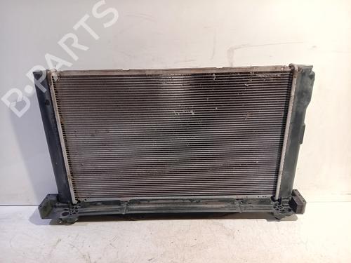 water-radiator-toyota-prius-plus-_w4_-2011-23394513 main image