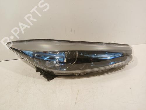 Used Right headlight Right headlight RENAULT ZOE Hatchback Van (BFM_) Electric (BFME) (92 hp) 40049499 40049499