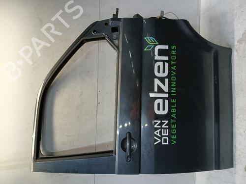 Used Right front door Right front door VW TRANSPORTER T5 Van (7HA, 7HH, 7EA, 7EH) 2.0 BiTDI 4motion (180 hp) 39903971 39903971