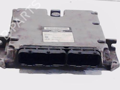 Computer motormanagement OPEL SIGNUM Hatchback (Z03) 3.0 V6 CDTI (F48) (177 hp) 7769498