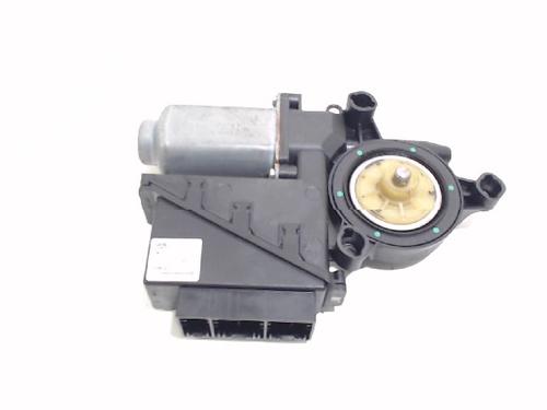 Right front window motor VW POLO (9N_, 9A_) 1.4 FSI | BP2529823E20 