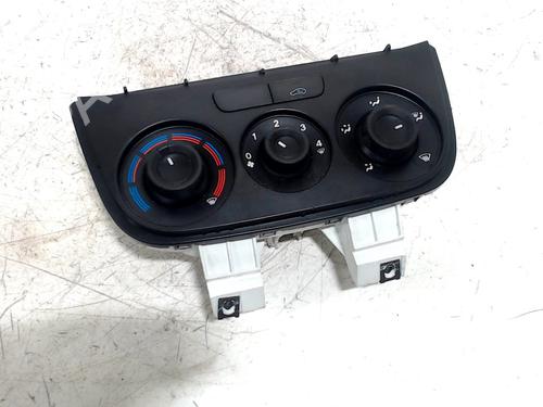 Used Climate control Climate control 7454903 7454903