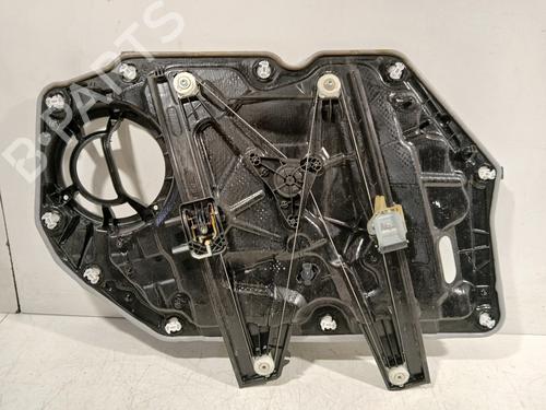 Used Front right window mechanism Front right window mechanism FORD FOCUS IV Turnier (HP) 1.5 EcoBlue (120 hp) 33678444 33678444