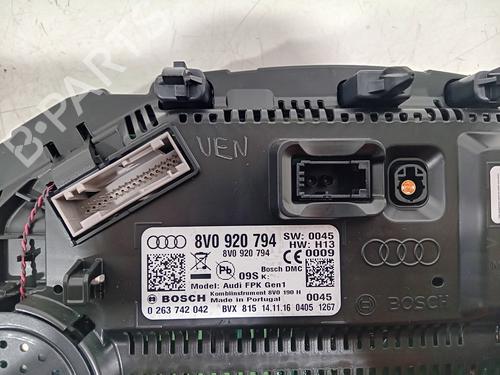 Instrument cluster AUDI A3 Sportback (8VA, 8VF) 1.4 TFSI e-tron | BP30804305C47