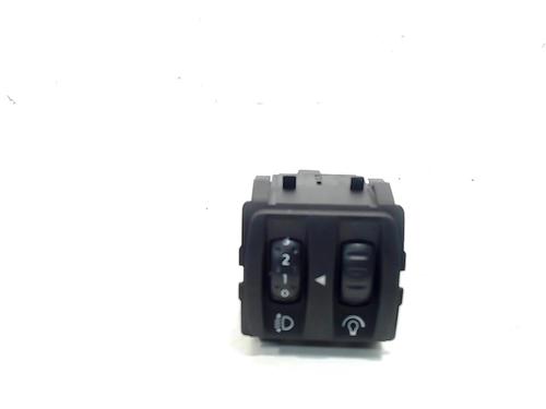 Used Switch RENAULT SCÉNIC III (JZ0/1_) 1.4 16V (JZ0F, JZ1V) (131 hp) 8605271