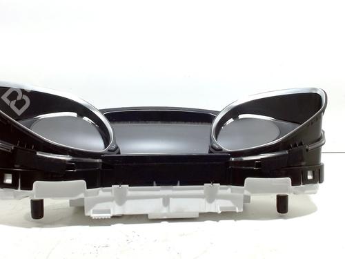 Instrument cluster PEUGEOT 308 II (LB_, LP_, LW_, LH_, L3_) 1.2 THP 110 | BP12592790C47