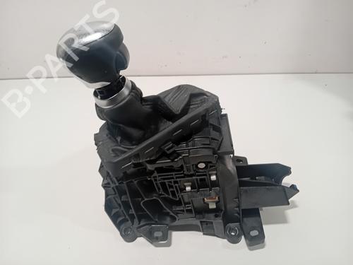 Used Gear lever Gear lever 38062725 38062725