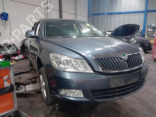 Venstre forlygte SKODA OCTAVIA II (1Z3) 1.4 TSI | BP29077174C28 