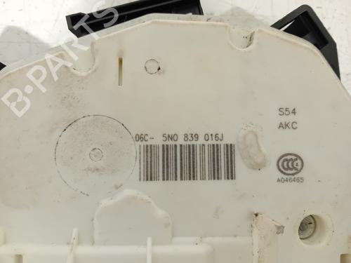 Rear right lock VW TIGUAN (5N_) 1.4 TSI | BP23138931C99