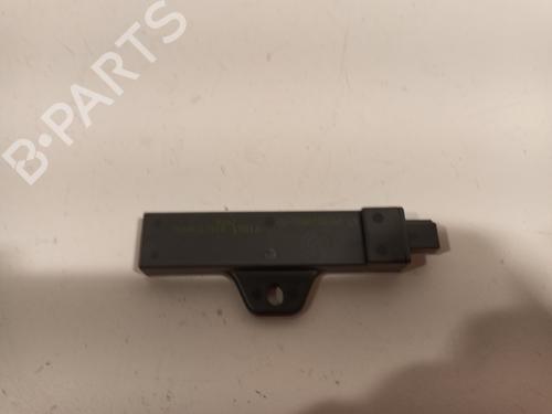 Used Antenna/Base BMW 5 (F10) 523 i (204 hp) 27548190