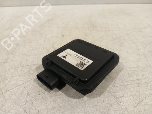 Used Control unit Control unit TESLA MODEL 3 (5YJ3) EV AWD (351 hp) 34276810 34276810