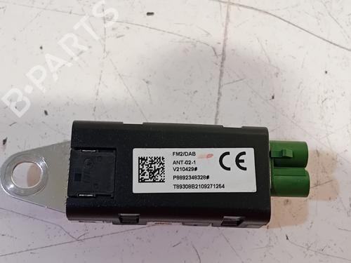 antennabase-lynk-co-01-2017-28705761 main image