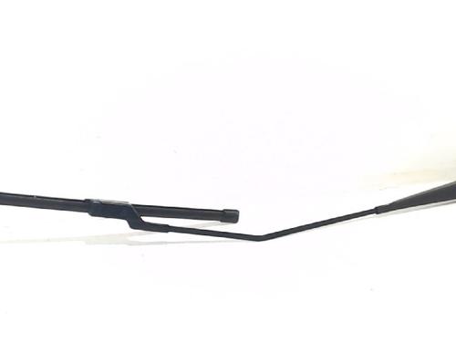 Used Front windshield wiper arm PEUGEOT 208 I (CA_, CC_) 1.4 VTi (95 hp) 13196752