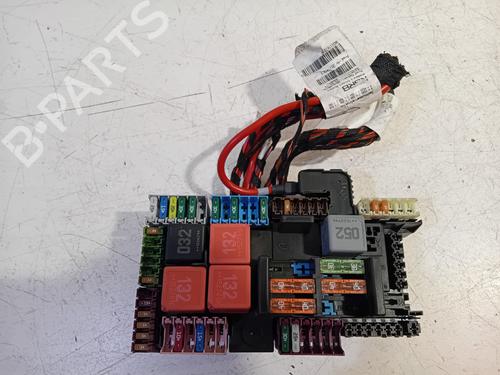 Used Fuse box MERCEDES-BENZ C-CLASS (W205) C 250 BlueTEC / d (205.008, 205.006) (204 hp) 25249509