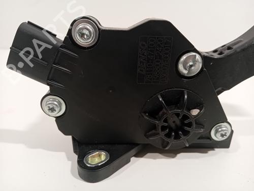 Pedal TOYOTA PRIUS PLUS (_W4_) 1.8 Hybrid (ZVW40W, ZVW41W) | BP23394549I4