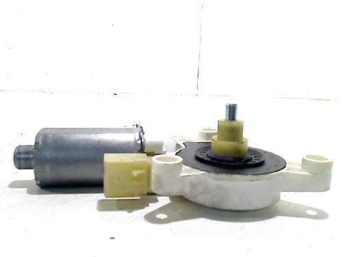 Used Right front window motor CHRYSLER GRAND VOYAGER V (RT) 2.8 CRD (163 hp) 10722437