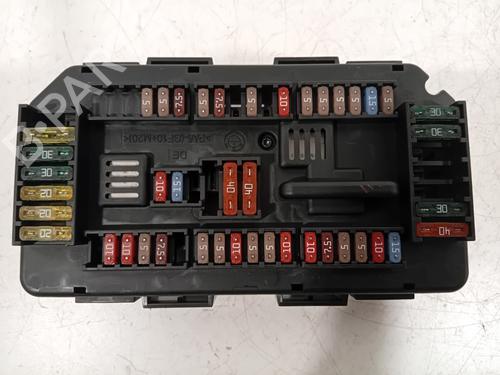 Used Fuse box Fuse box 18262453 18262453