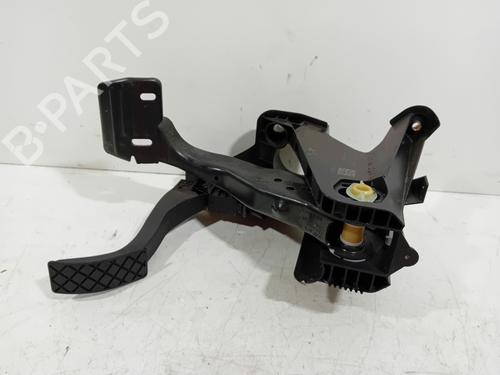 Used Pedal VW GOLF VII (5G1, BQ1, BE1, BE2) 1.4 GTE Hybrid (204 hp) 15805271