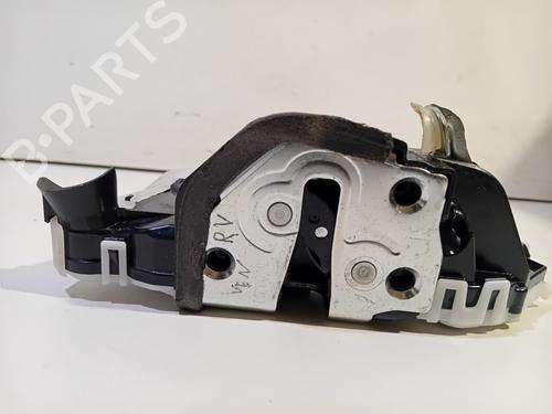 Used Front right lock TOYOTA YARIS (_P13_) 1.5 Hybrid (NHP130_, NHP130) (101 hp) 30567100