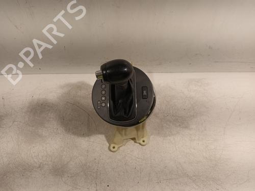 Used Gear lever KIA SPORTAGE III (SL) 2.0 CRDi AWD (136 hp) 25871182