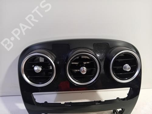 Air vent MERCEDES-BENZ C-CLASS (W205) C 180 (205.040, 205.140) | BP19030330I21 
