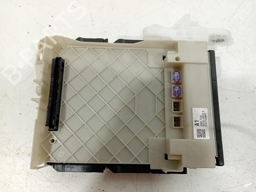 Used Fuse box TOYOTA C-HR (_X1_) 1.8 Hybrid (ZYX10_, ZYX11_, ZYX10R, ZYX11R) (122 hp) 15737694