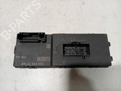 Used Control unit Control unit CUPRA LEON Sportstourer (KL8, KU8, KUD) 1.4 e-HYBRID (204 hp) 40266318 40266318