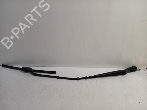 Used Front windshield wiper arm PEUGEOT 5008 II (MC_, MJ_, MR_, M4_) 1.2 THP (MRHNYH, MRHNYW, MRHNSJ, MRHNSU, MRHNSM) (131 hp) 22607142