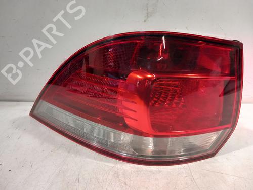 Used Left taillight Left taillight 37493715 37493715