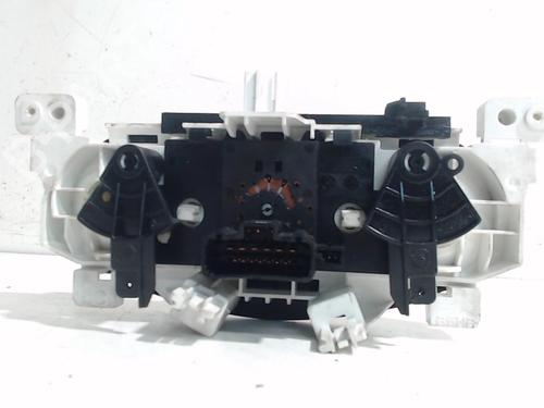 Climate control RENAULT TWINGO III (BCM_, BCA_) 1.0 SCe 70 | BP9574757I5 