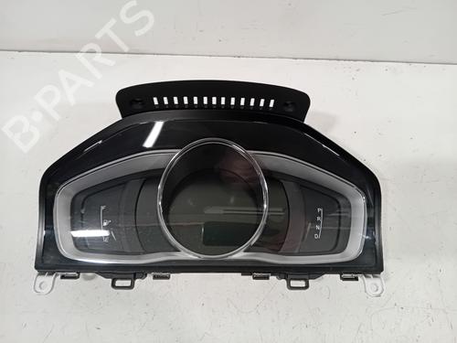 Used Instrument cluster VOLVO V60 I (155) D6 Hybrid AWD (280 hp) 29268390