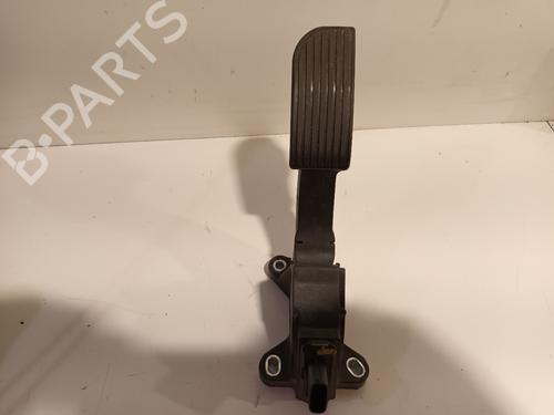 pedal-peugeot-108-10-vti-781100h040-2014-16489590 main image