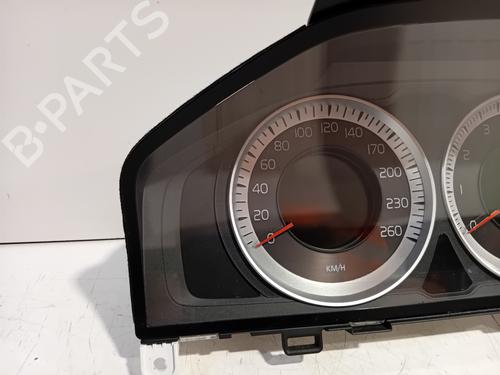 Instrument cluster VOLVO V70 III (135) T4 | BP18606078C47 