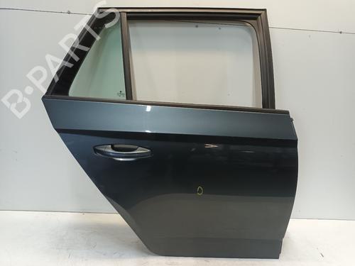 Dør højre bagtil Dør højre bagtil SKODA FABIA III Estate (NJ5) 1.2 TSI (110 hp) 33846446 33846446