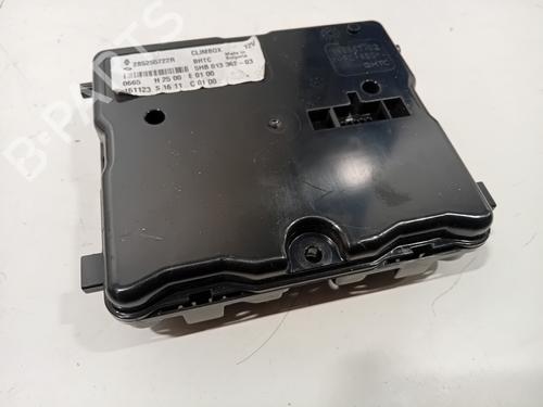 Used Electronic module RENAULT SCÉNIC IV (J9_) 1.2 TCe 130 (130 hp) 33003708