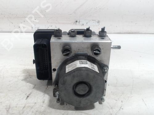 Used ABS pump PEUGEOT 308 SW II (LC_, LJ_, LR_, LX_, L4_) 1.6 HDi / BlueHDi 115 (LCBHXM, LCBHXT) (115 hp) 13720771