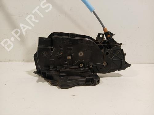 Højre bagtil lås BMW 1 (F40) 120 i (178 hp) 29816177