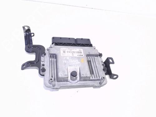 Used Engine control unit (ECU) KIA CEE'D Sportswagon (JD) 1.6 CRDi 128 (128 hp) 7769564