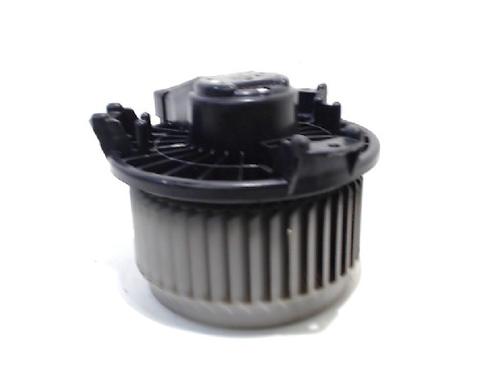 Used Heater blower motor Heater blower motor SUZUKI SWIFT IV (FZ, NZ) 1.2 (AZH412, ZC72S) (94 hp) 4552192 4552192