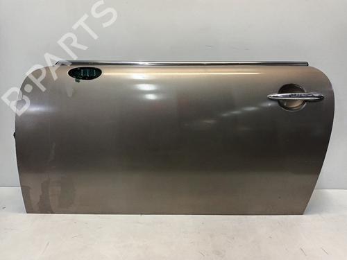 Used Left front door MINI MINI CLUBMAN (R55) Cooper (122 hp) 29900275